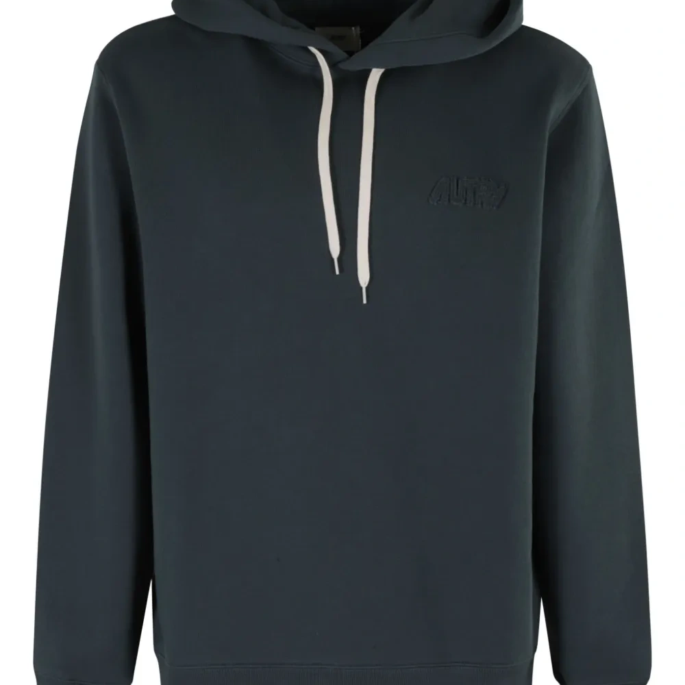 Худи с вышитым логотипом