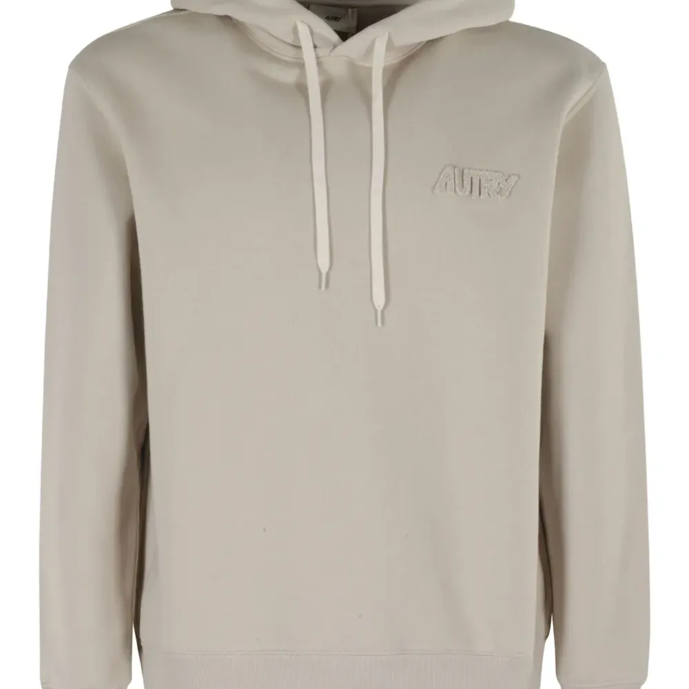 Худи с вышитым логотипом