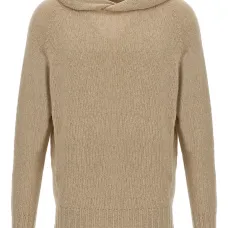 Свитер с капюшоном и разрезом сбоку