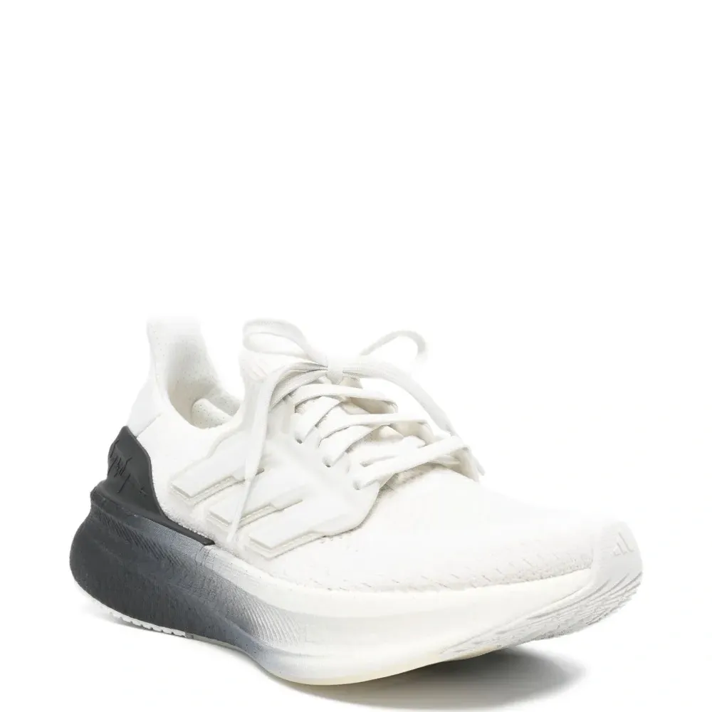 Кроссовки Ultraboost 5