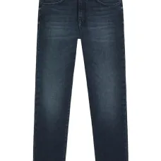 Джинсы с нашивкой