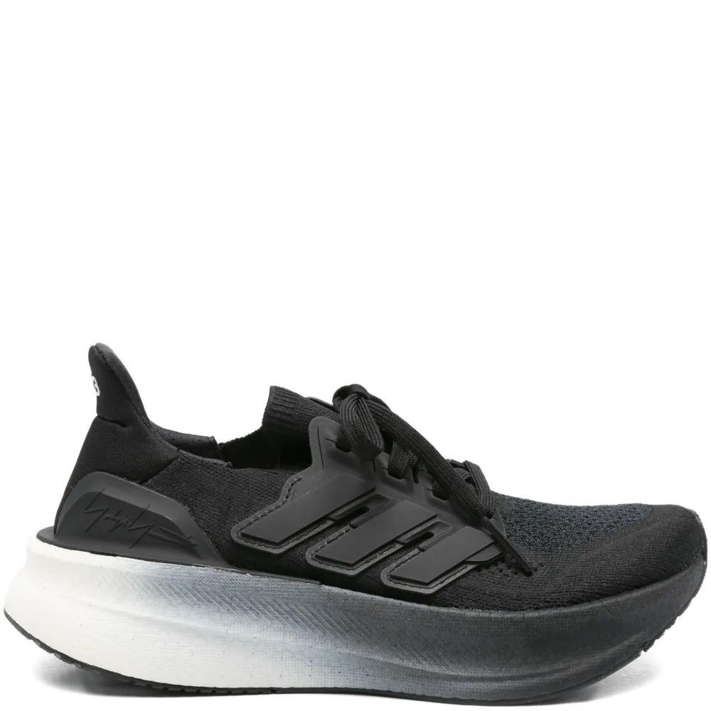 Кроссовки Ultraboost 5