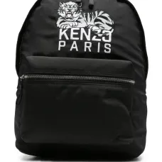 Рюкзак с вышитым логотипом