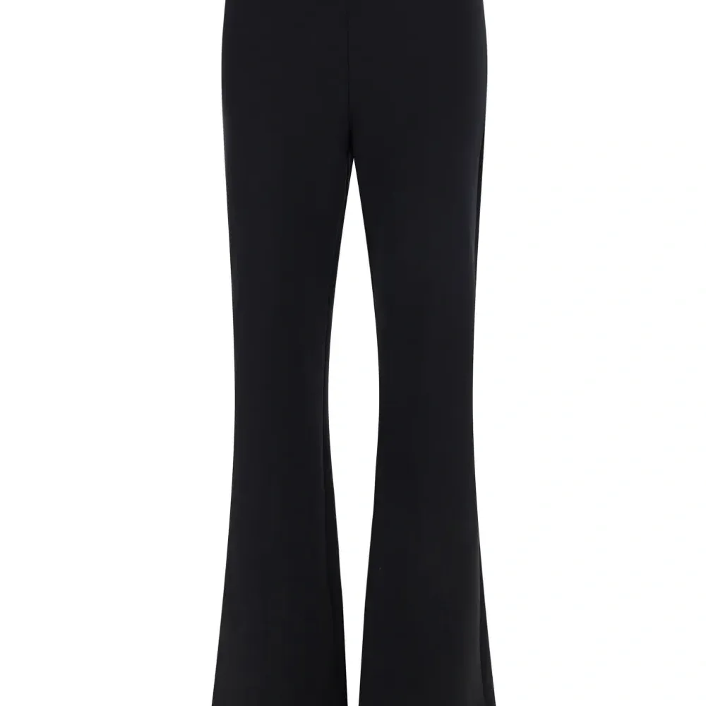 Расклешенные брюки