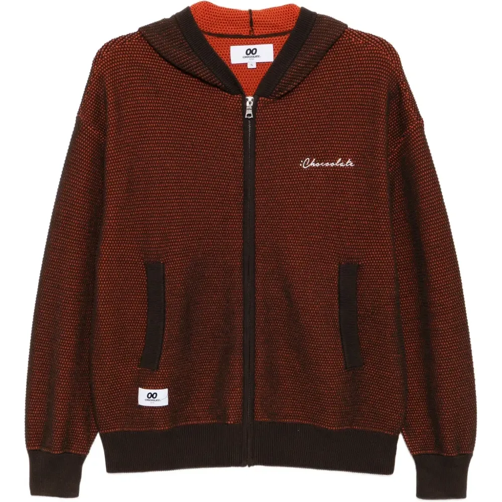 Худи с вышитым логотипом