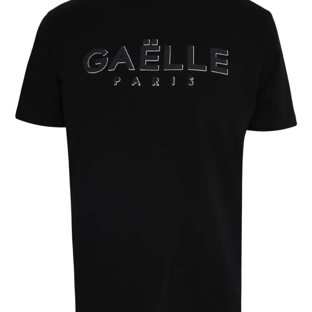 Футболка с логотипом