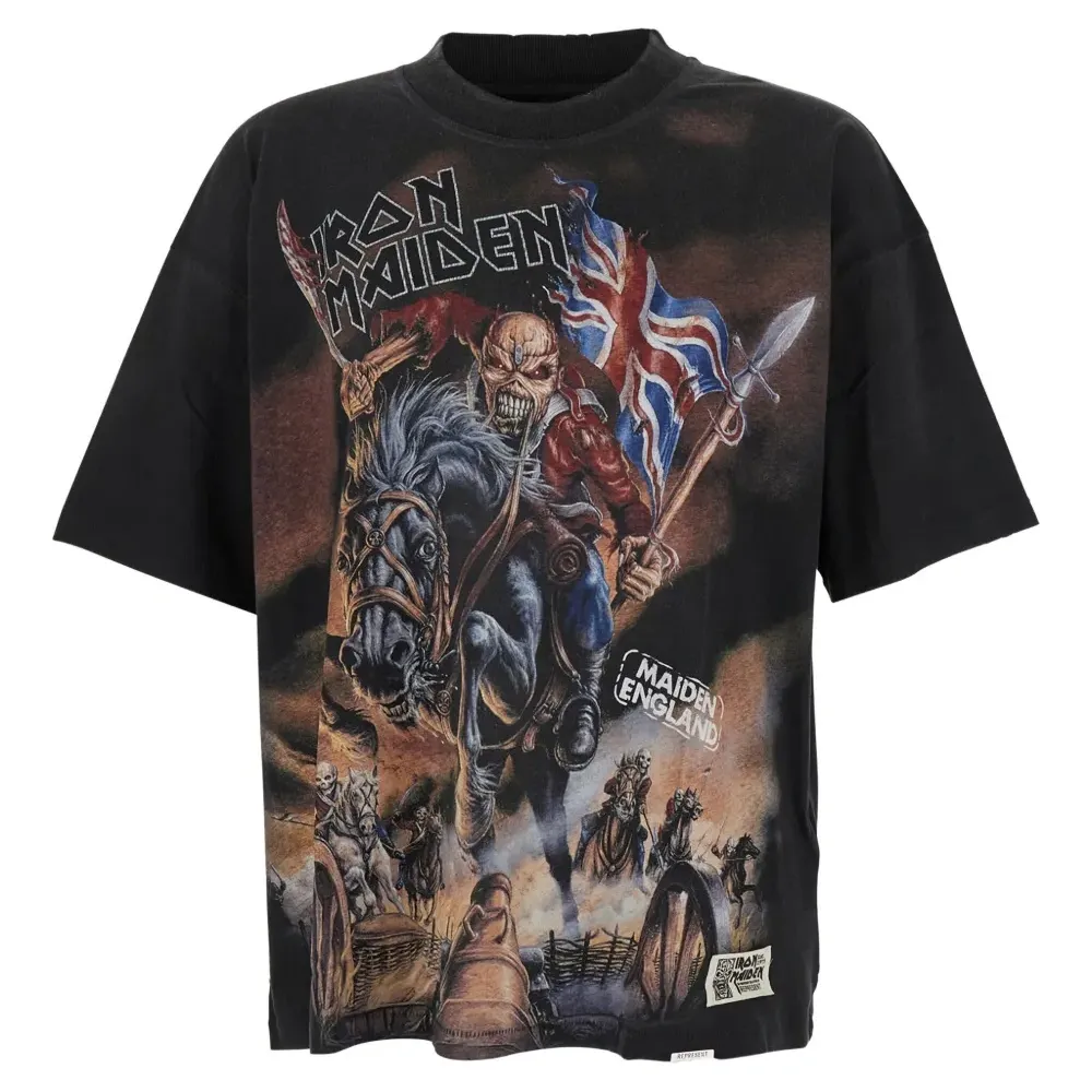 Футболка с графичным принтом