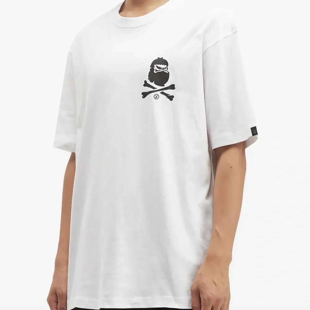 Футболка с круглым вырезом