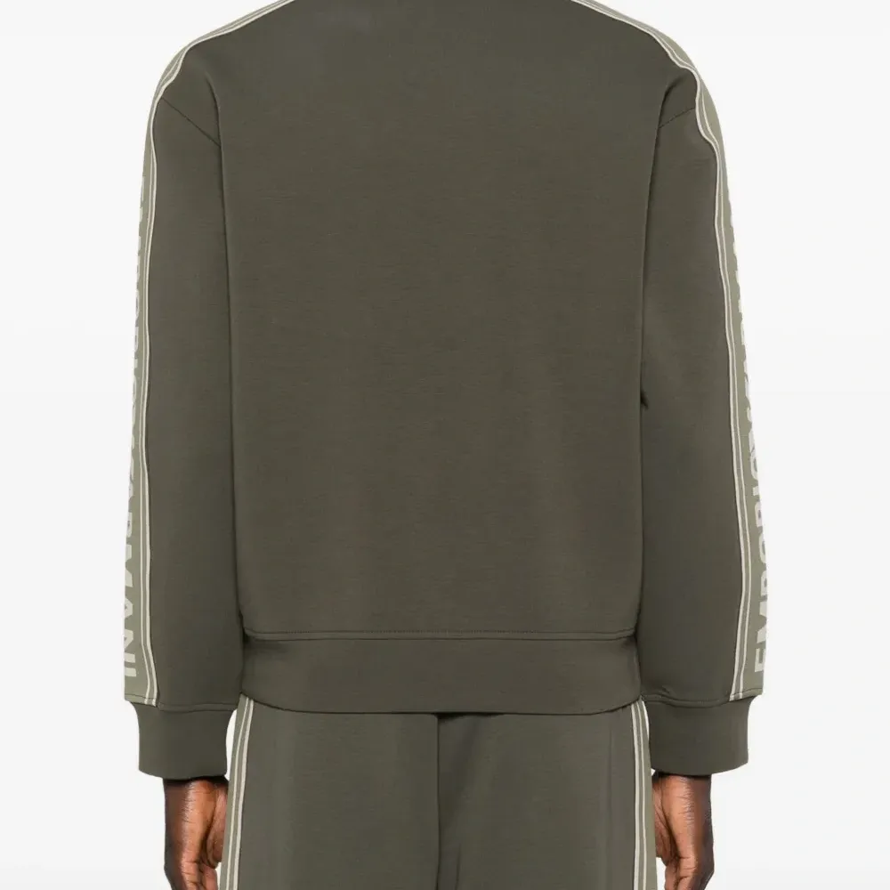 Толстовка на молнии с логотипом