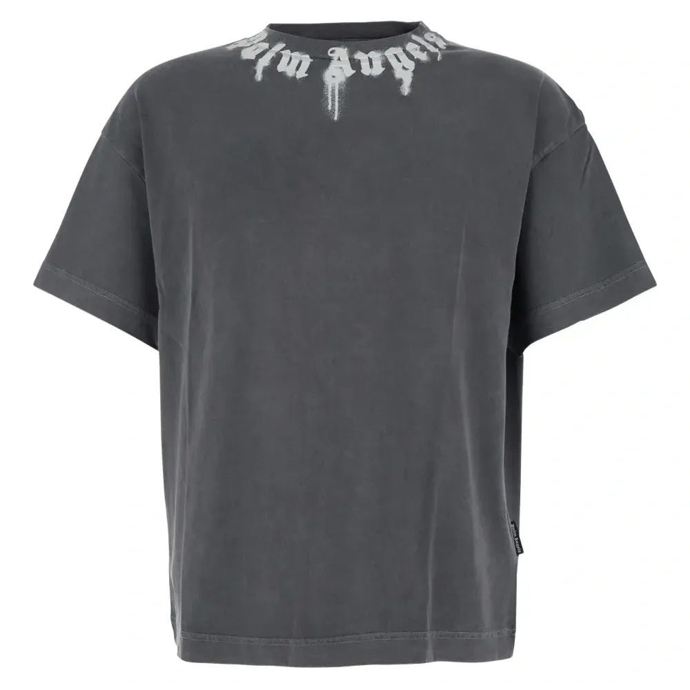 Футболка с логотипом