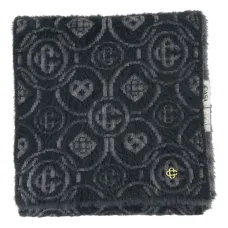 Шарф с монограммой