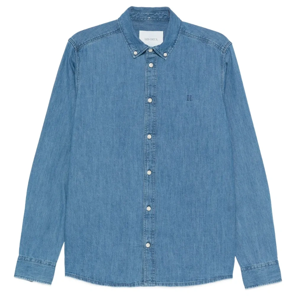 Джинсовая рубашка с вышивкой