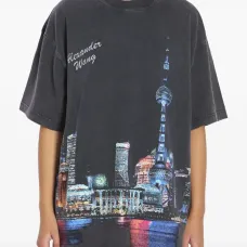 Футболка со стразами