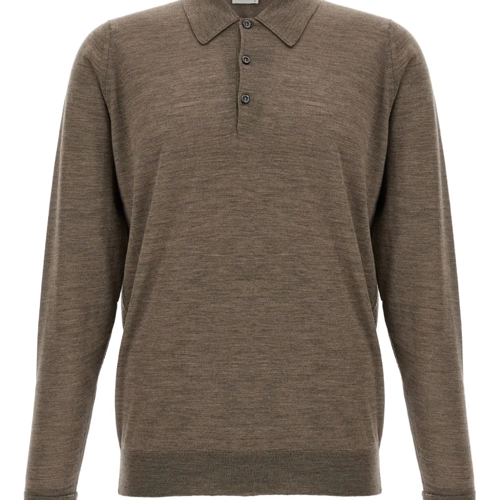 Свитер с воротником поло и манжетами