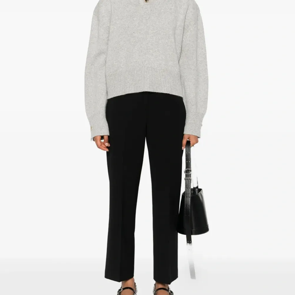 Брюки с застежкой на пуговицах