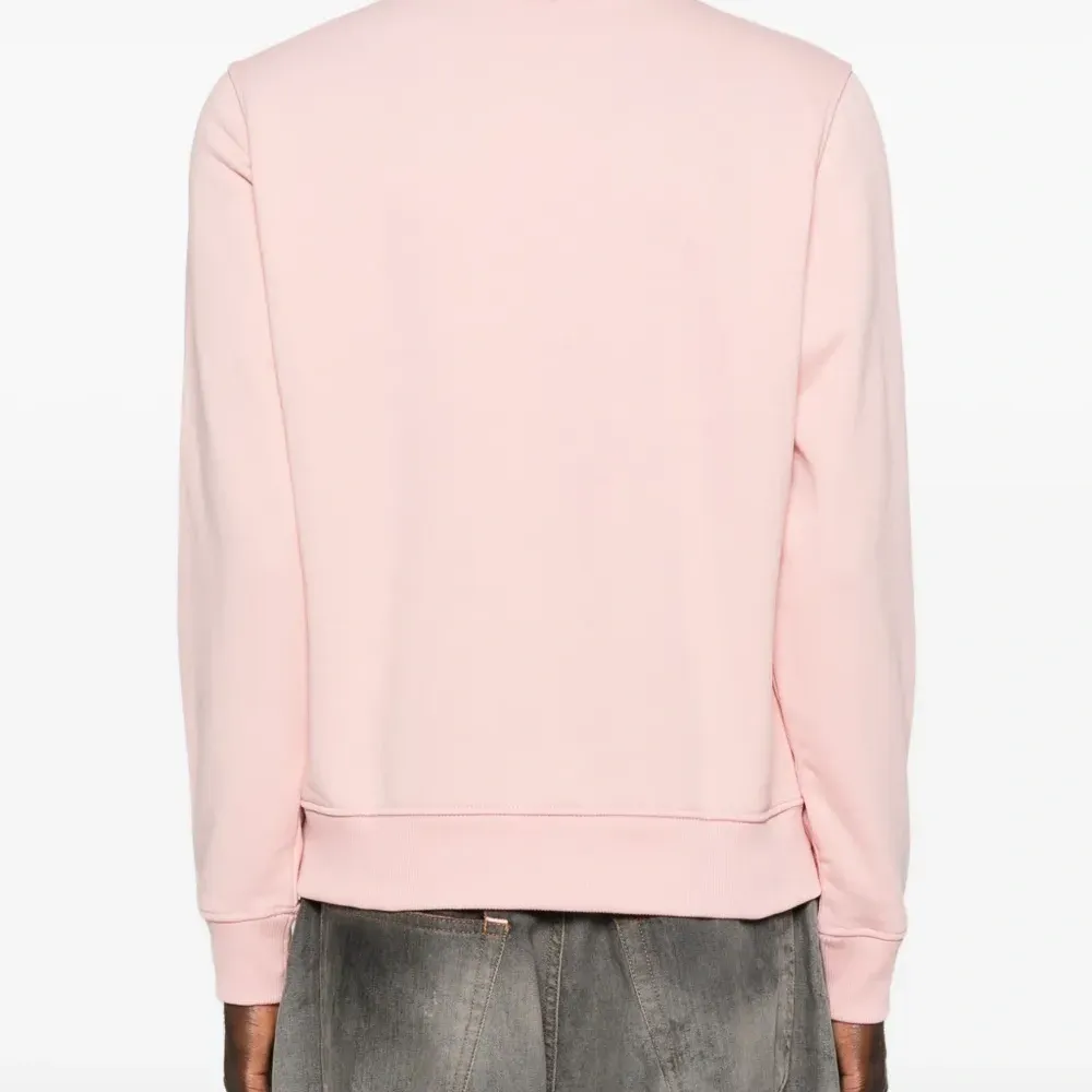 Толстовка с круглым вырезом