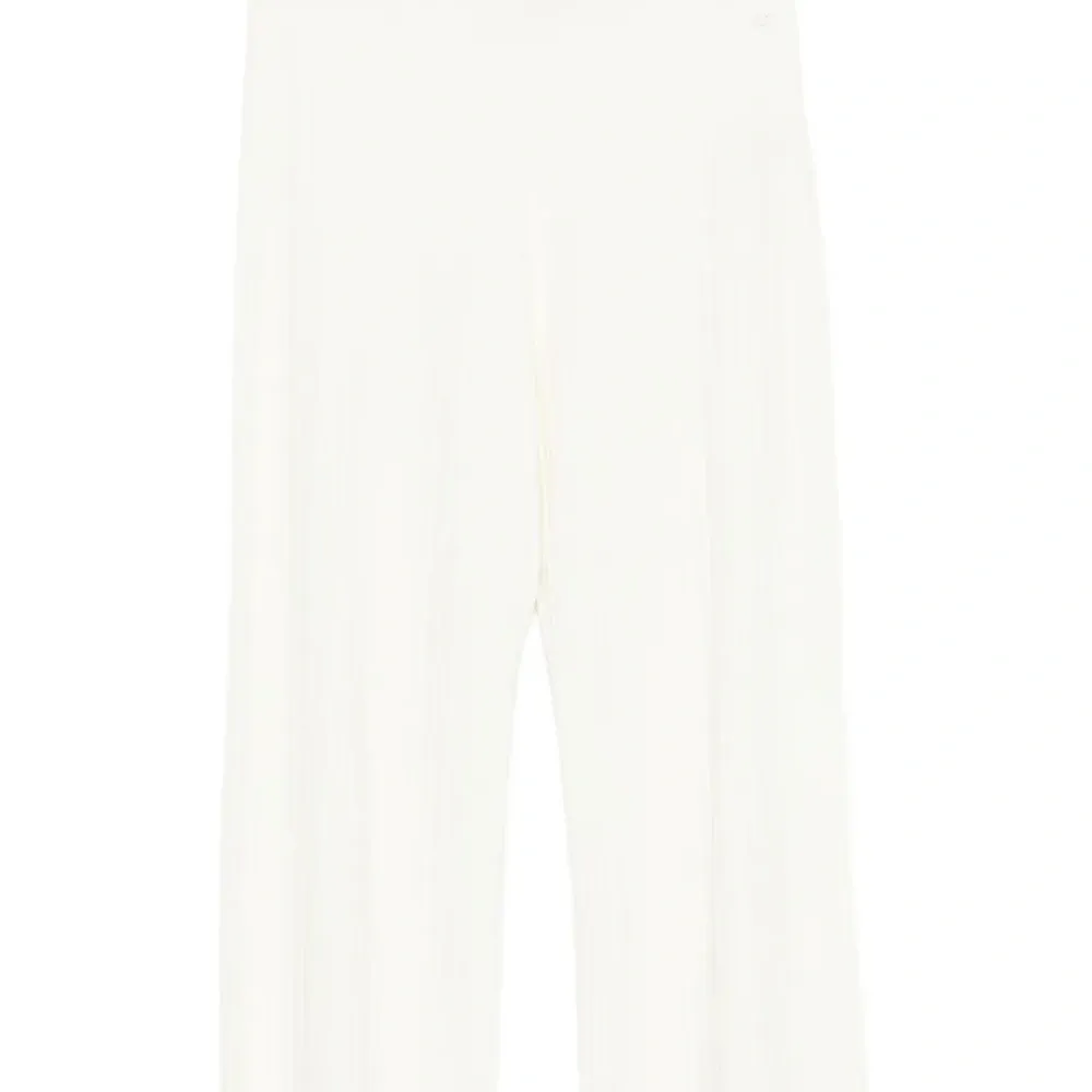 Брюки в рубчик