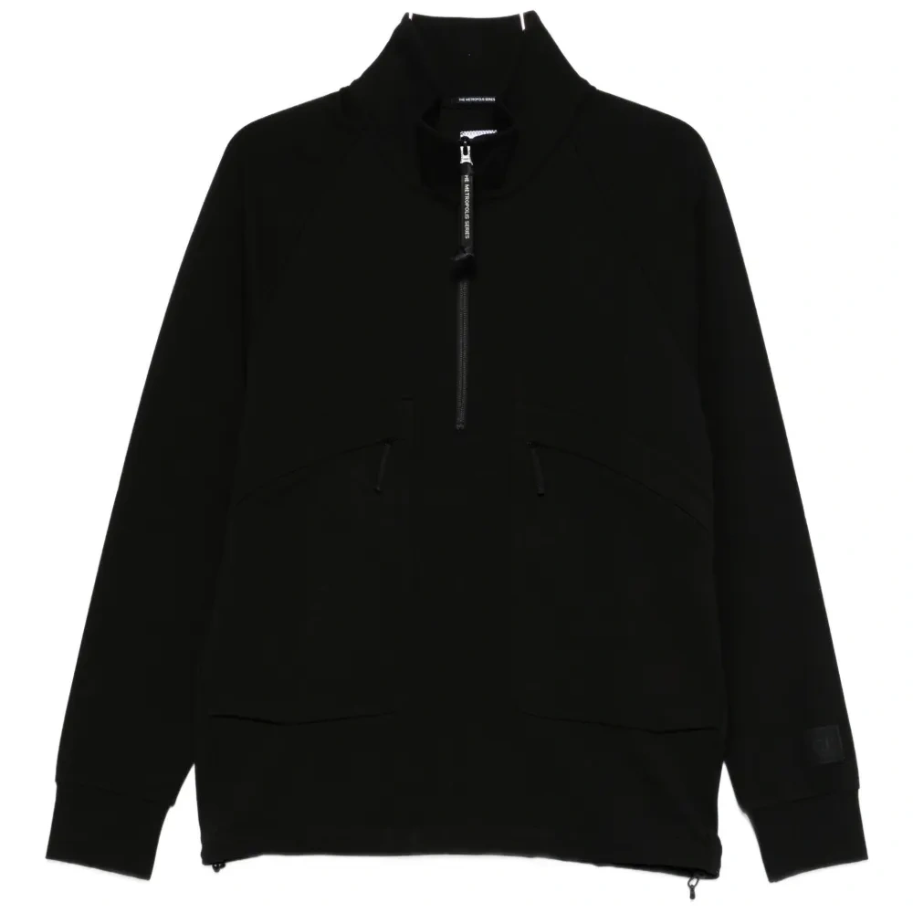 Свитшот с воротником на полупуговице и карманом