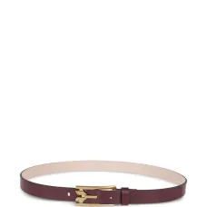 Ремень с пряжкой