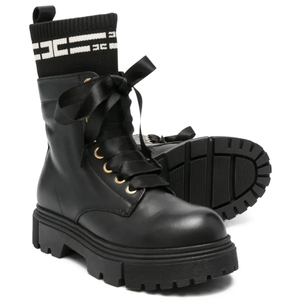 Ботинки на шнуровке с носочной вставкой Ботинки на шнуровке с носочной вставкой