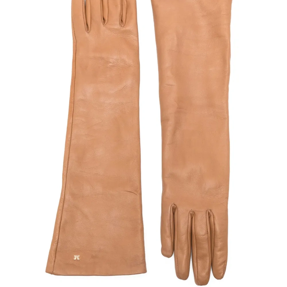 Кожаные перчатки