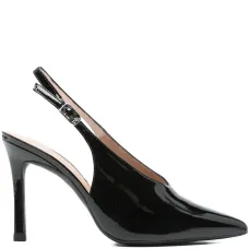 Лакированные туфли с ремешком на пятке