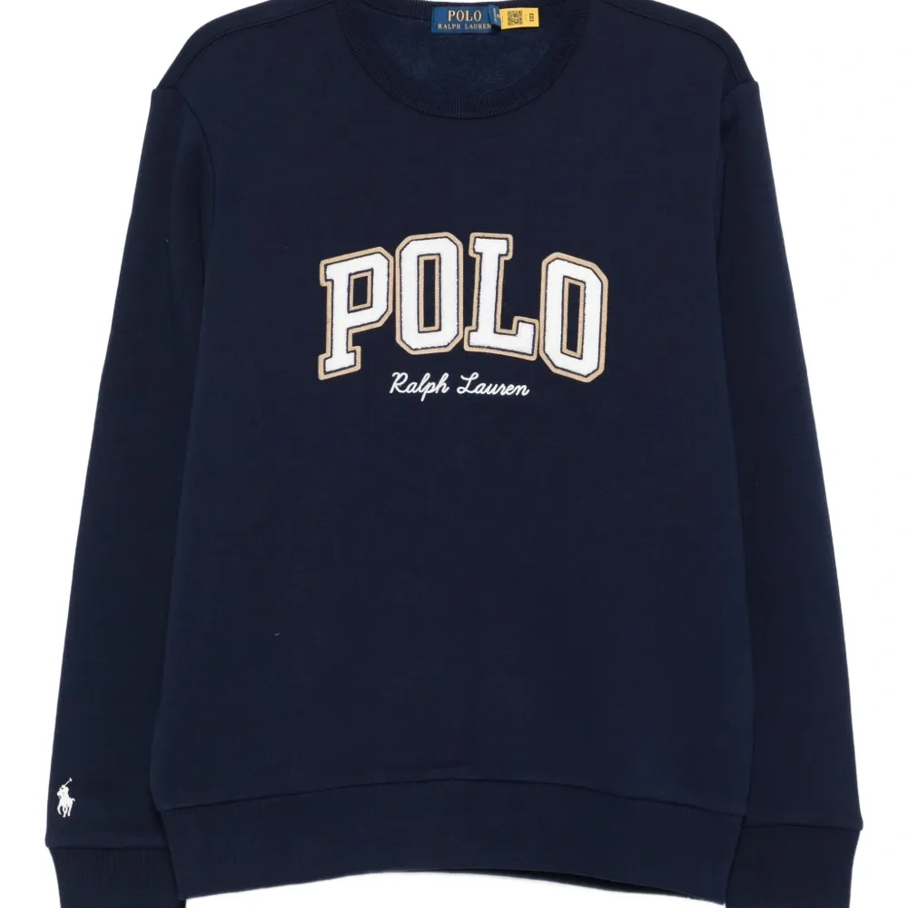 Толстовка с вышитым логотипом