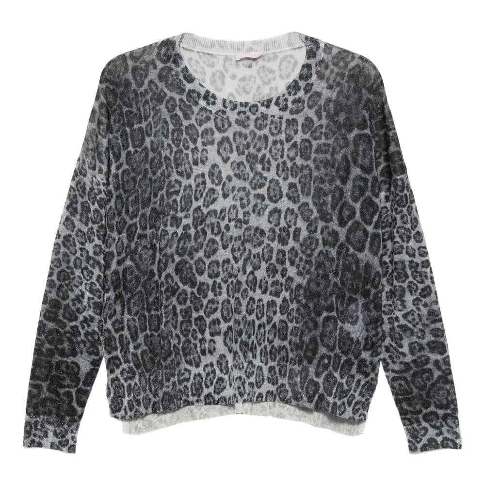 Свитер с леопардовым принтом