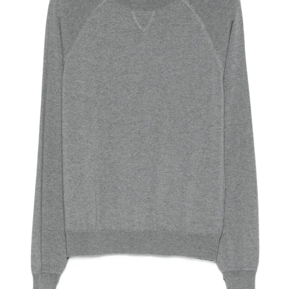 Джемпер с рукавами реглан