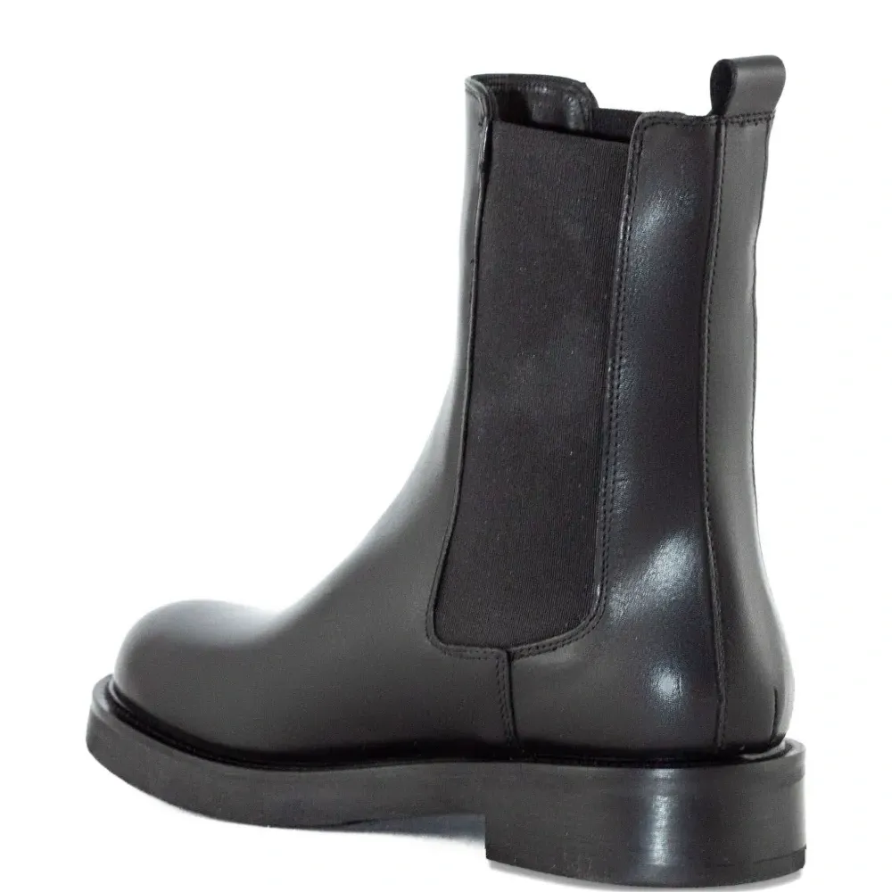 Ботинки челси с эластичными вставками