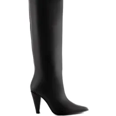 Сапоги с заостренным носком Сапоги с заостренным носком