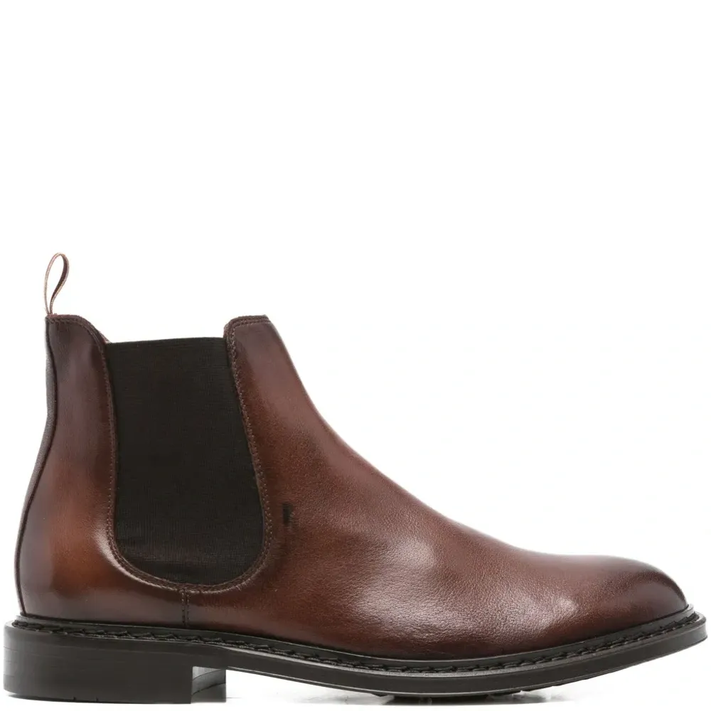 Кожаные ботинки с эластичными вставками