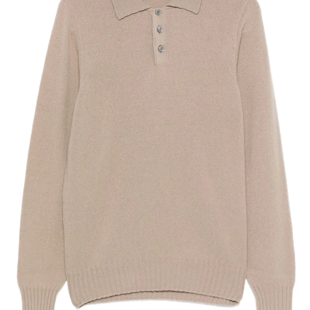 Свитер с воротником поло