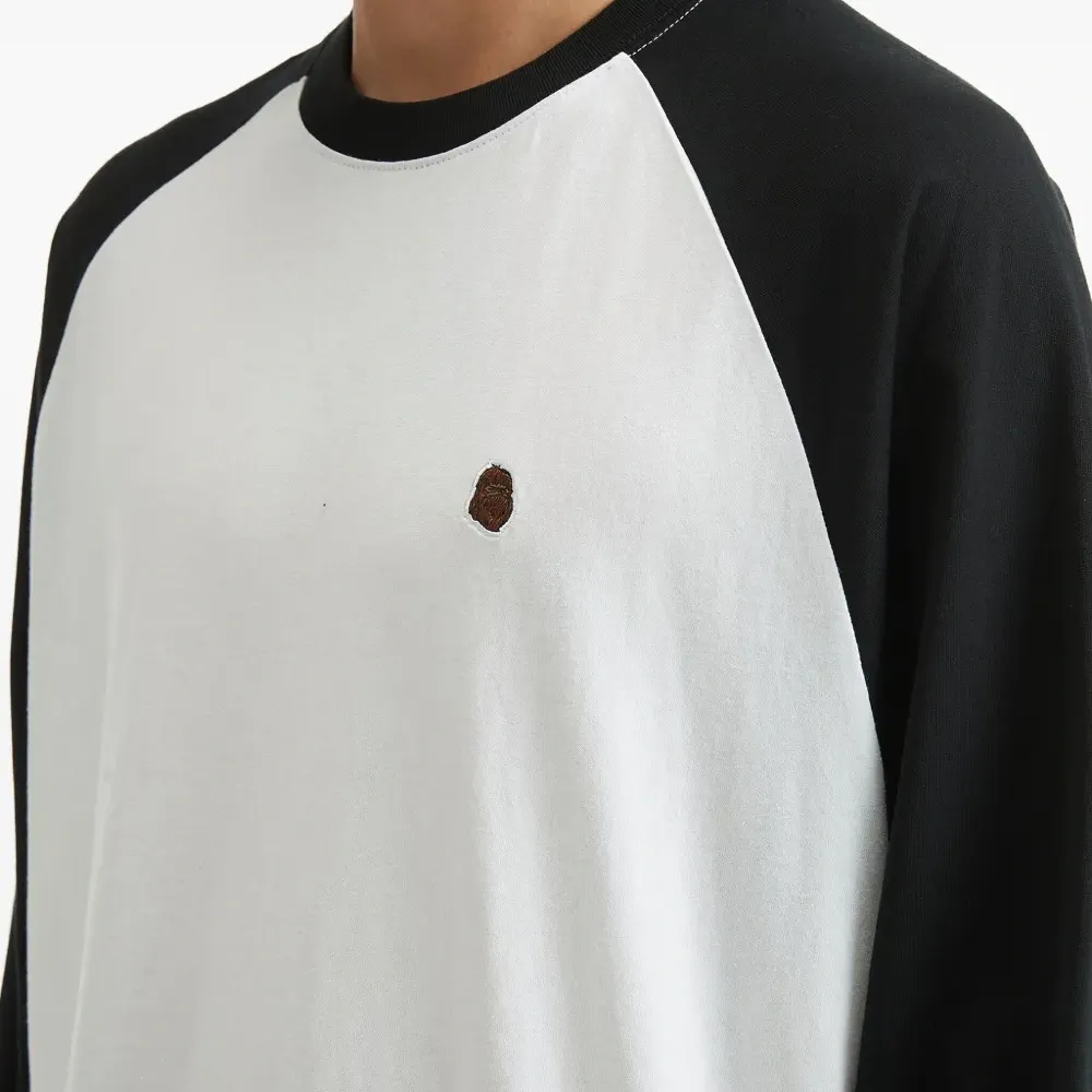 Футболка с рукавами реглан Футболка с рукавами реглан