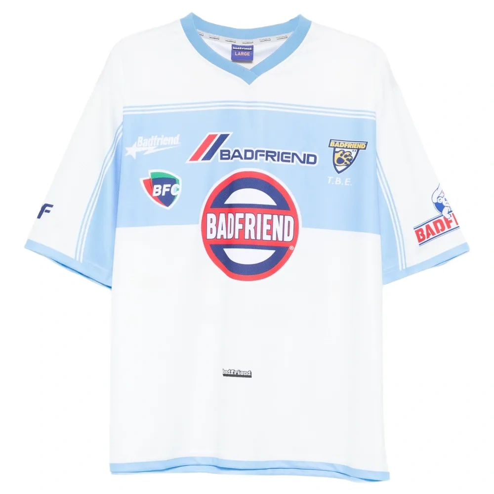 Футболка с графичным принтом и вставками