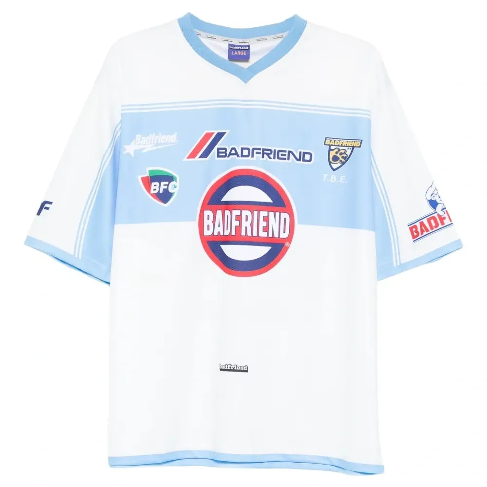 Футболка с графичным принтом и вставками