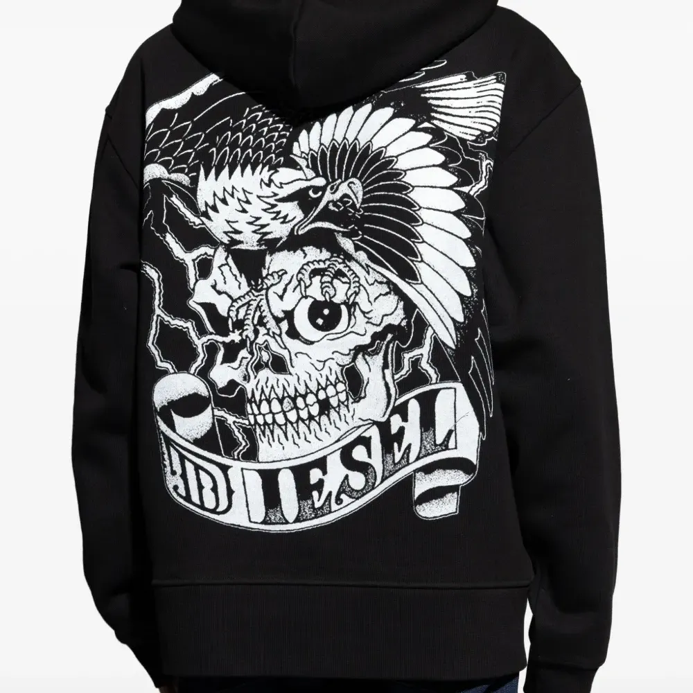 Толстовка с капюшоном и вышитым логотипом