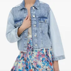 Жакет на пуговицах с бахромой Жакет на пуговицах с бахромой