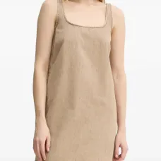 Платье с квадратным вырезом Платье с квадратным вырезом