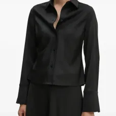 Рубашка на пуговицах Рубашка на пуговицах