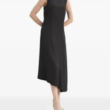 Платье без рукавов с высоким воротником