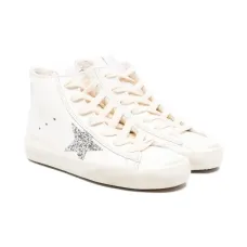 Кроссовки с аппликацией