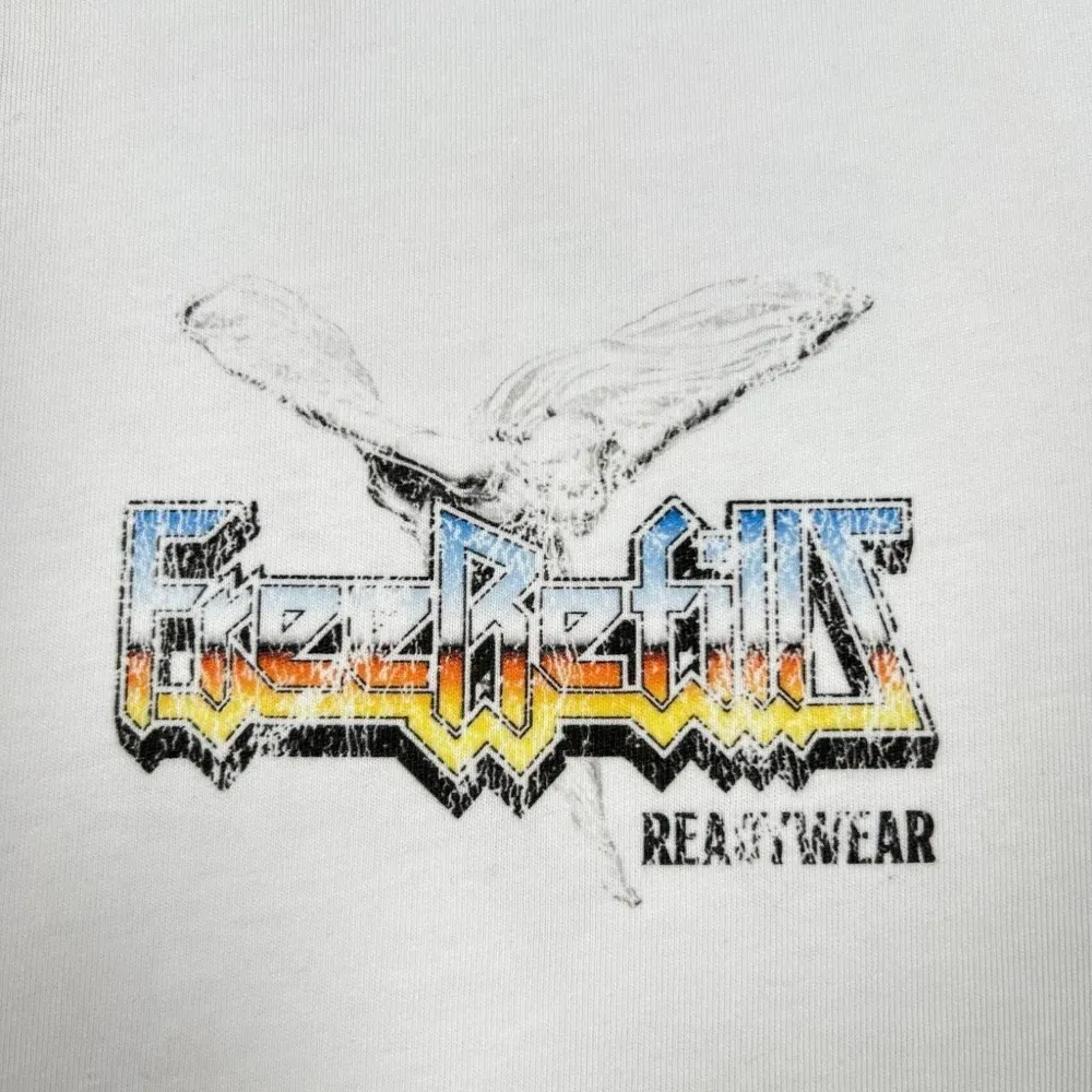 Футболка с графичным принтом