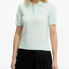 Поло с логотипом на пуговицах