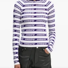 Полосатый свитер с капюшоном Полосатый свитер с капюшоном