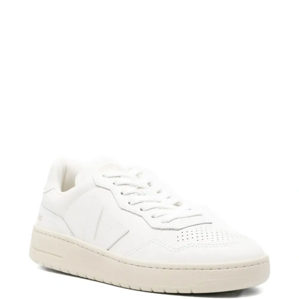 Кожаные кроссовки V-90