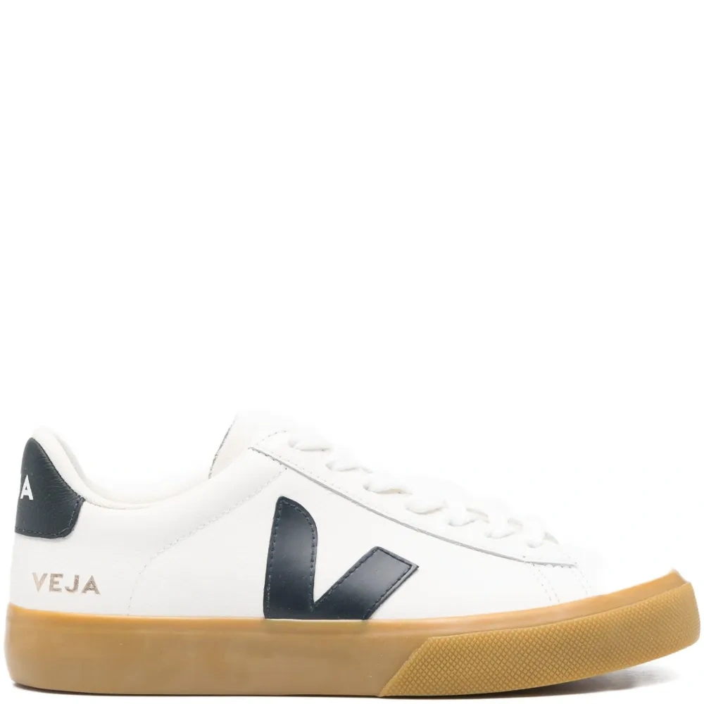 Кроссовки с нашивкой-логотипом