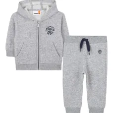 Спортивный костюм с капюшоном и логотипом Спортивный костюм с капюшоном и логотипом