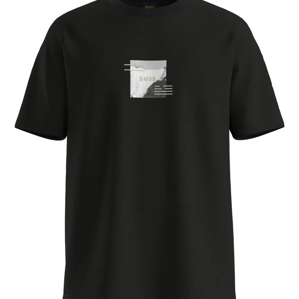 Футболка с графичным принтом