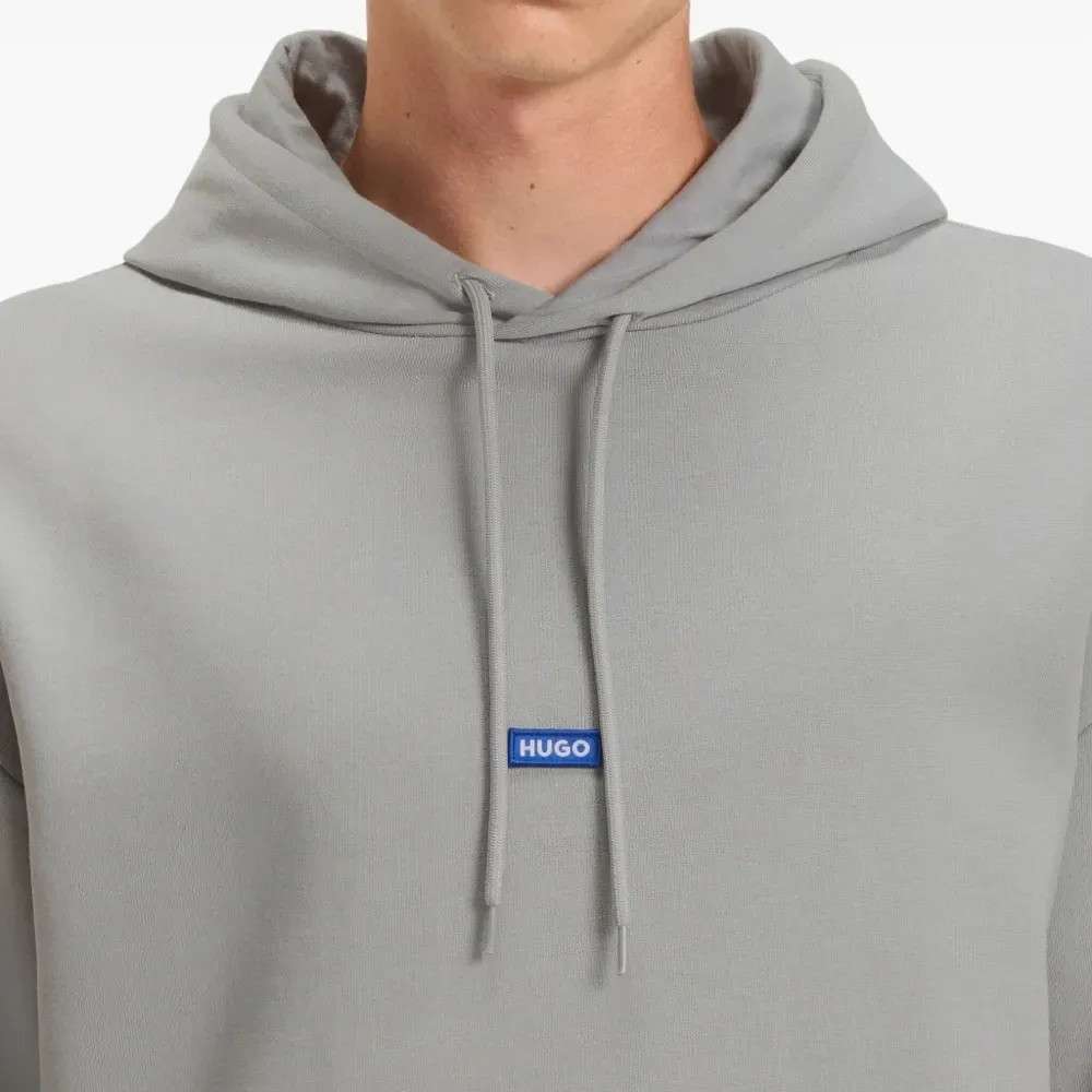 Худи с нашивкой-логотипом